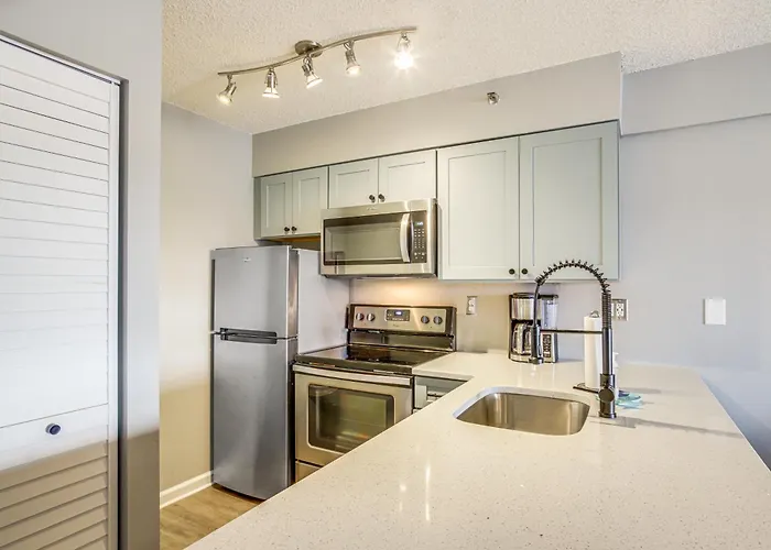 Apartment Ocean With Balcony - Steps To Boardwalk! Ocean City